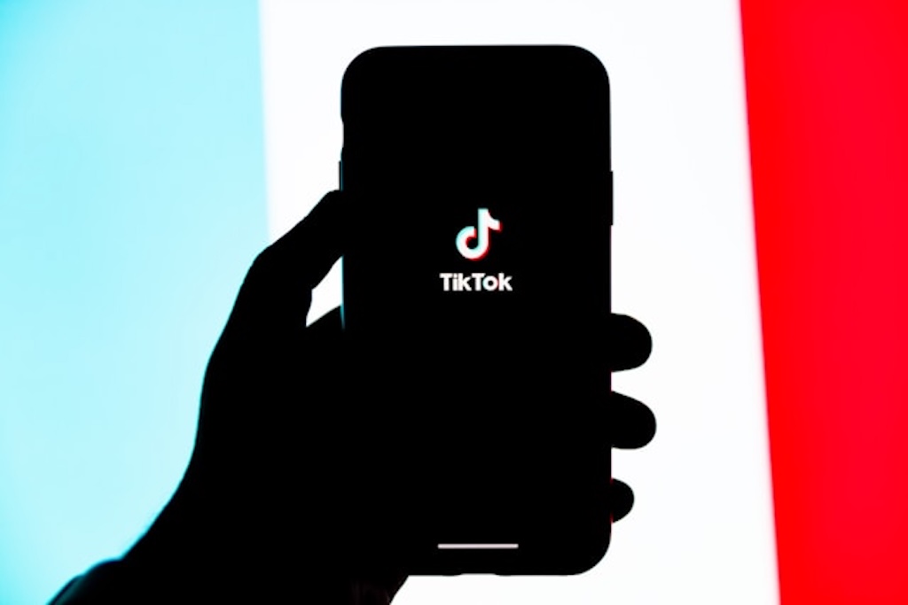 企業がTikTok運用をする際に注意したい4つのポイント