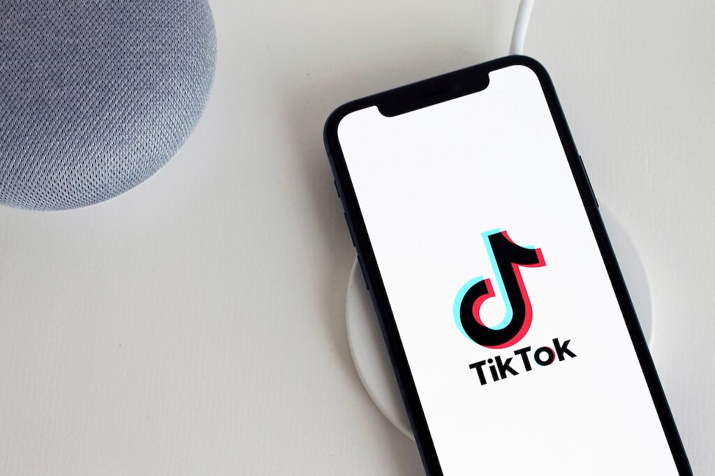 TikTok運用代行を活用した企業事例2選